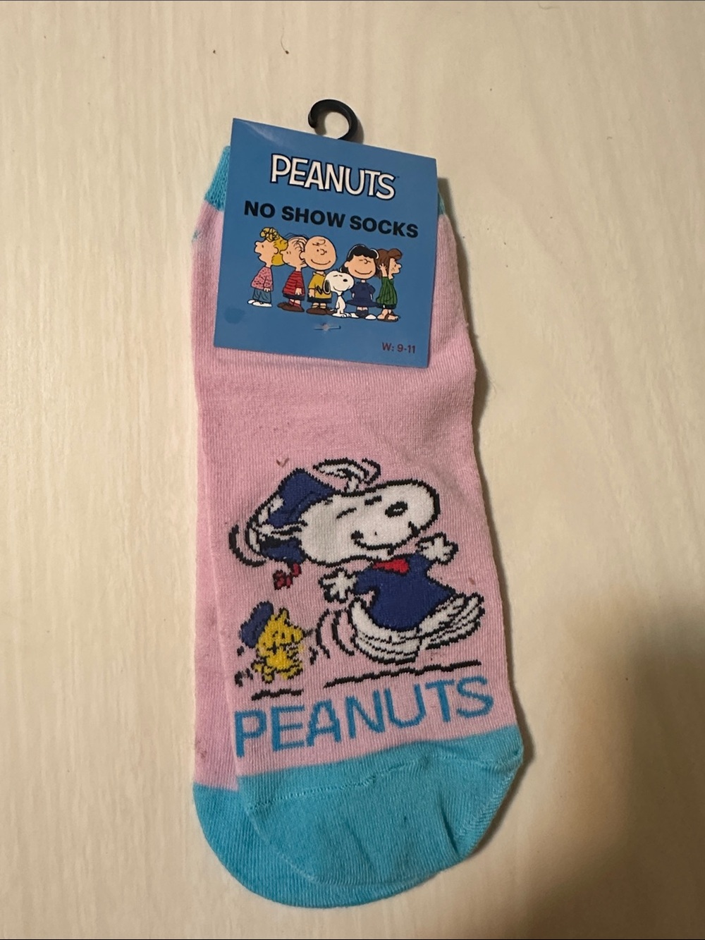 Peanuts No-Show Socks - Pink with Blue Toe and Blue Accent